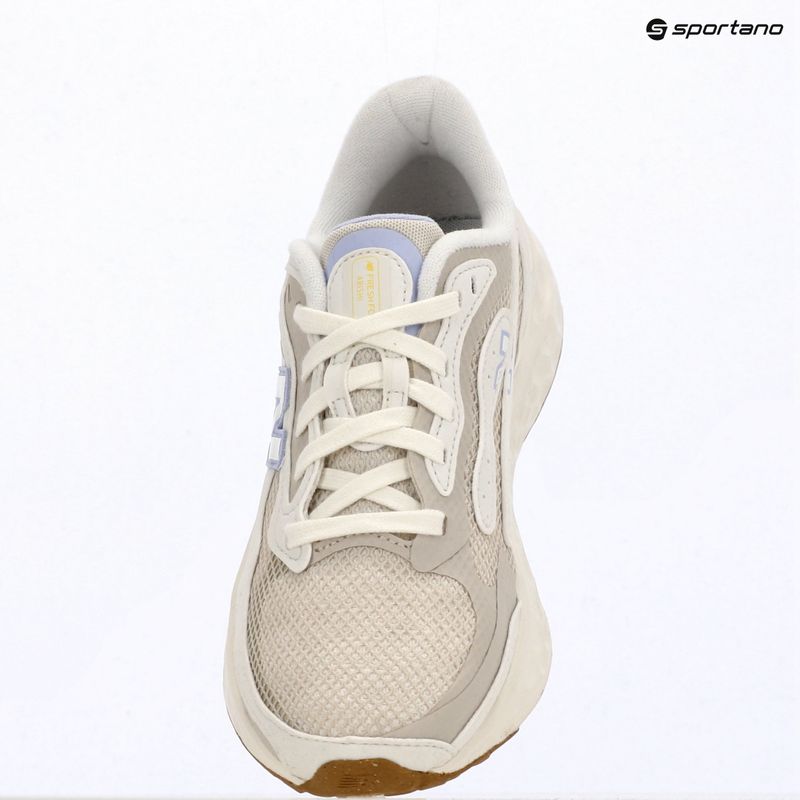 Női futócipő New Balance Fresh Foam Arishi V4 sea salt/timberwolf/daybreak 15