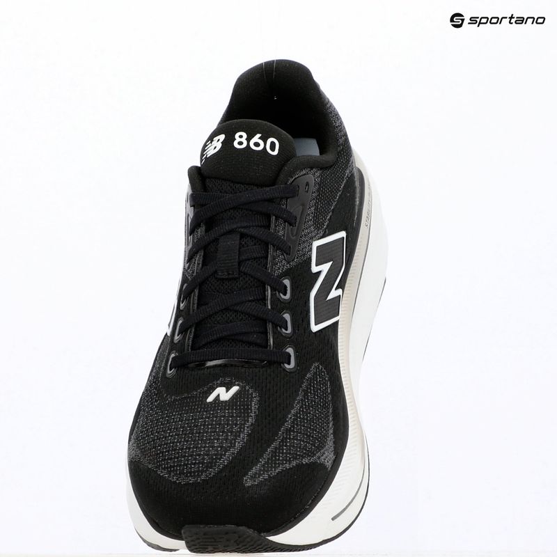 Férfi futócipő  New Balance Fresh Foam 860's V15 black/ 103 white 13