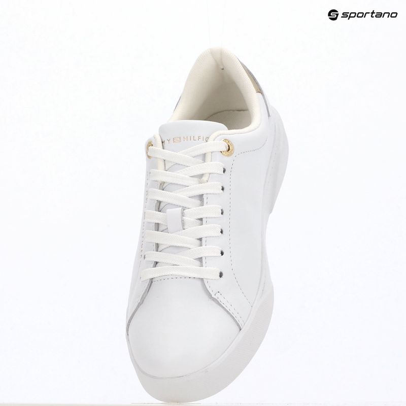 Női cipők Tommy Hilfiger Essential Chic Court white 9