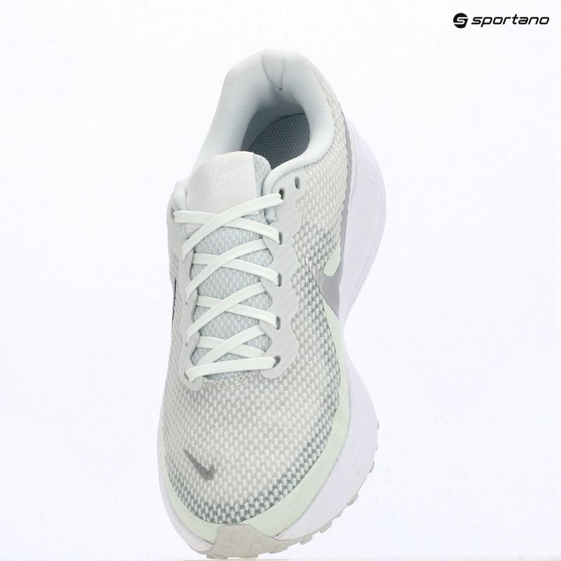 Női futócipő Nike Revolution 8 off white/barely green/metallic silver 15