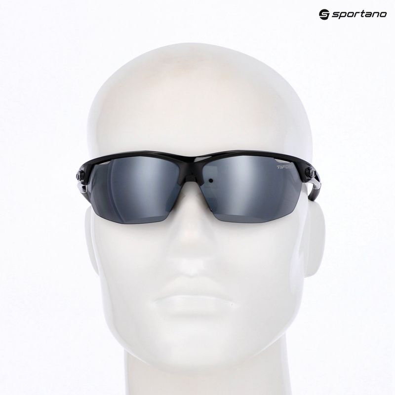 Napszemüveg Tifosi Navar gloss black/smoke 9