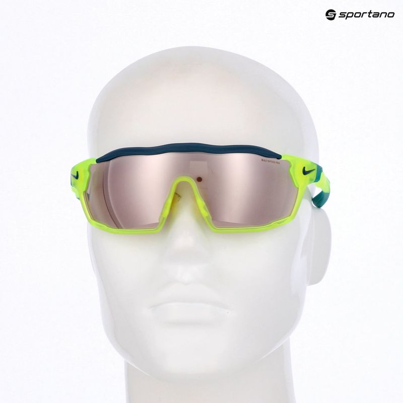 Napszemüveg Nike Show X Rush matte volt/chrome mirror 9