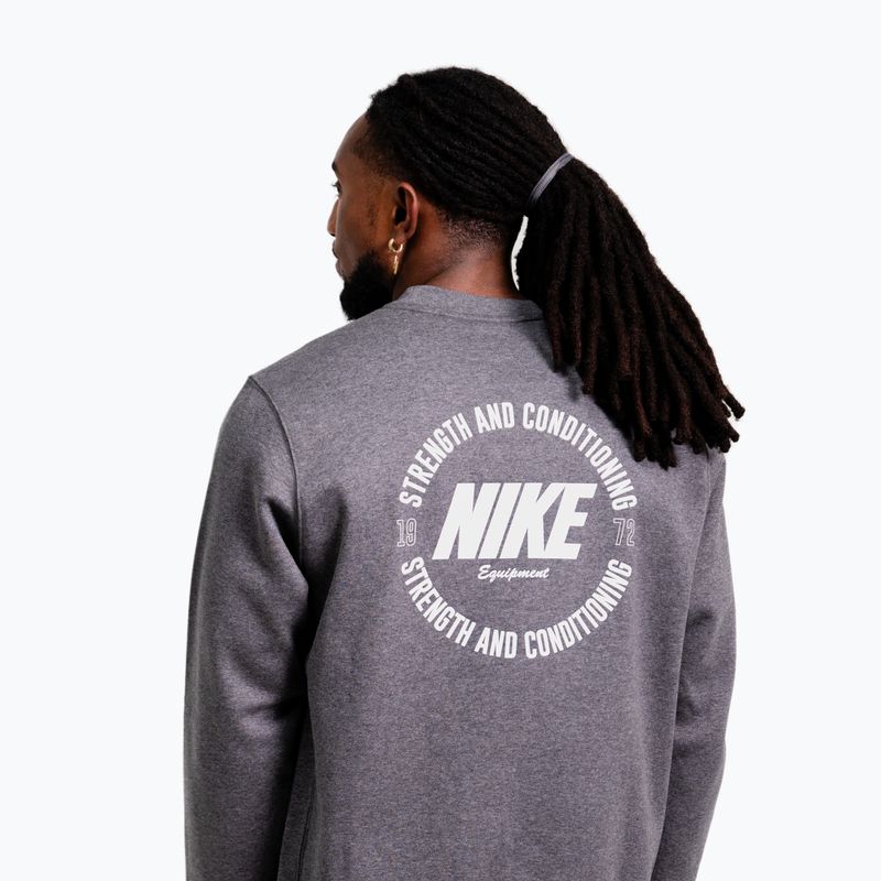 Férfi pulóver Nike Strength S&C Crewneck charcoal/white 3