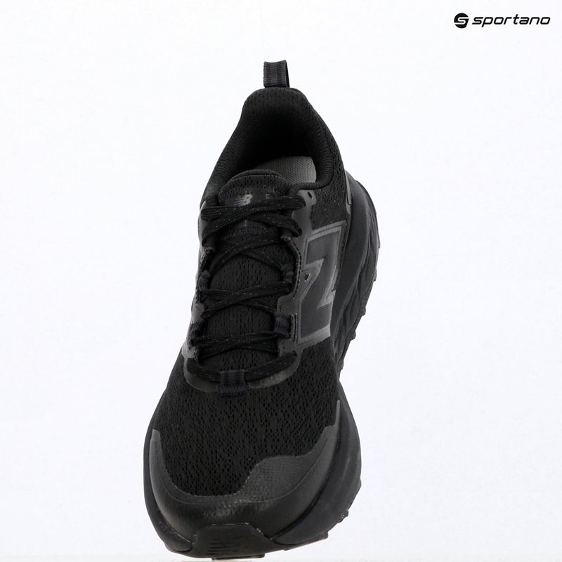 Férfi futócipők New Balance Fresh Foam Garoe V2 black/dark night/neo flame 7