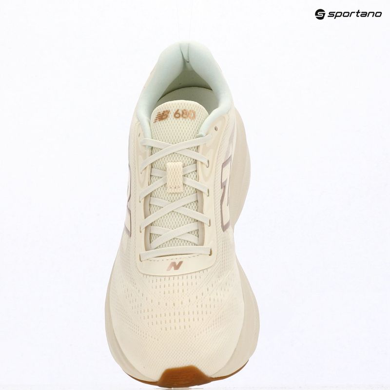 Női futócipők New Balance Fresh Foam 680's V9 beige 7