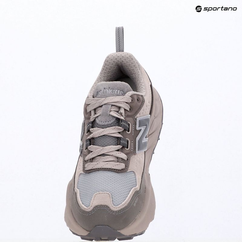 Női futócipők New Balance Hierro Trek Nubuck Vamp V9 truffle salt/off-line grey 14
