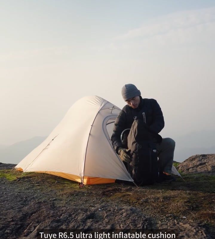 Naturehike Tuye R matrac 6.5 carbon silver 6