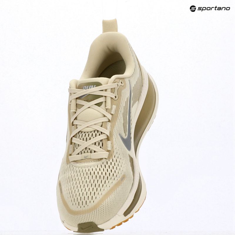 Férfi futócipők Nike Vomero 18 light khaki/desert khaki/metallic silver 15
