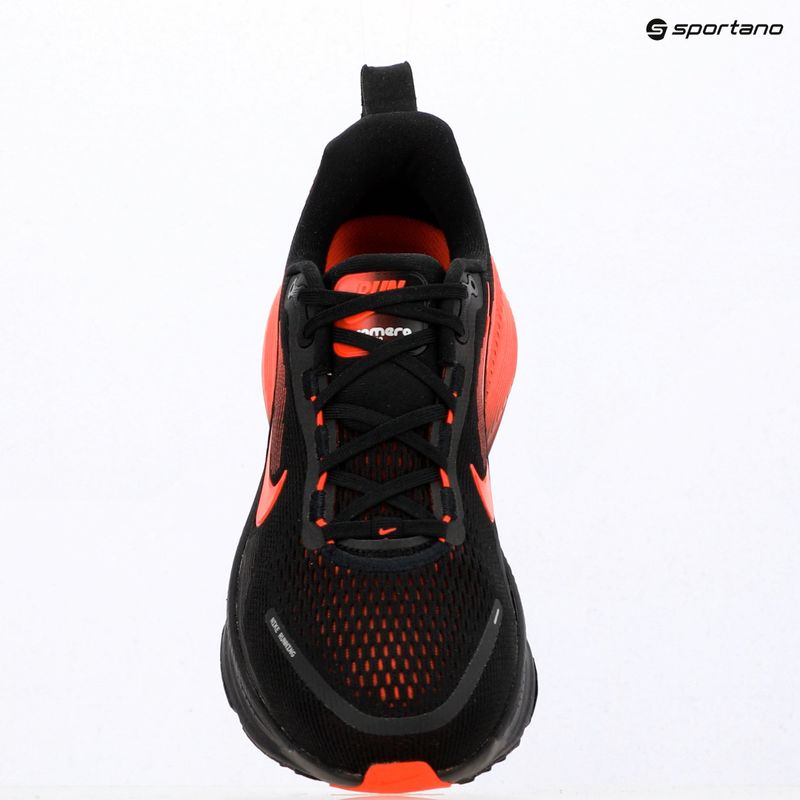 Férfi futócipők Nike Vomero 18 black/university red/bright crimson 17