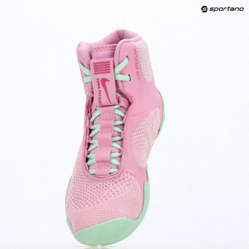 Birkozócipők Nike Tawa pink foam/pink rise/arctic green/desert pink 9