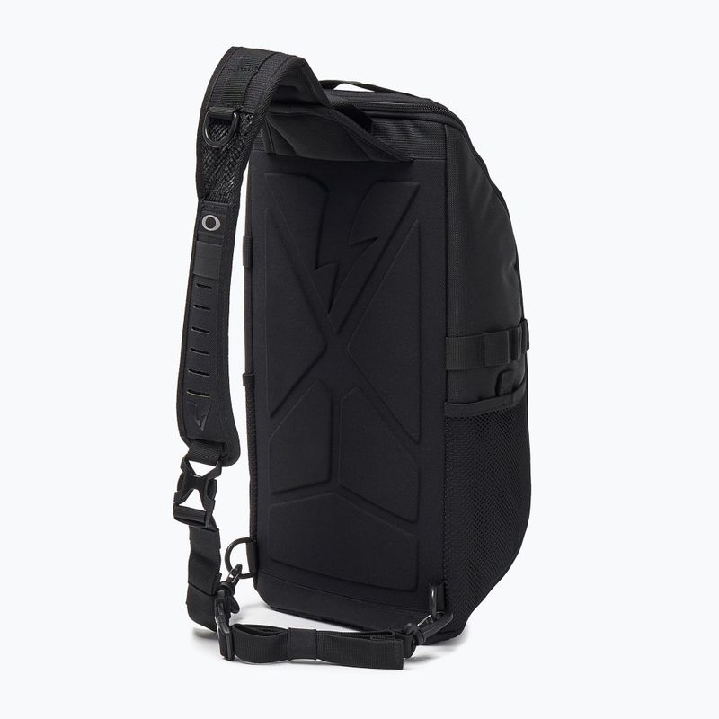 Egyvállas városi hátizsák Oakley Extractor Sling 2.0 23 l blackout tbl 2