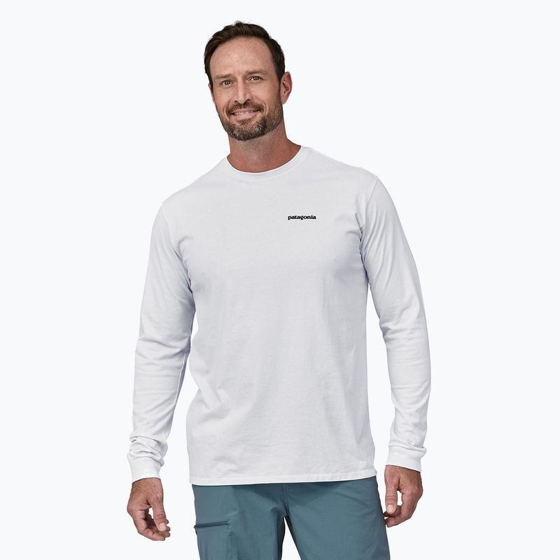 Férfi Patagonia P-6 Logo Responsibili Longsleeve fehér