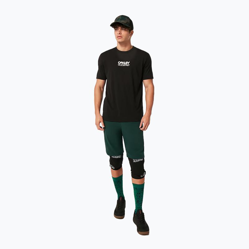 Férfi Oakley Factory Pilot Ss Tee fekete FOA404507 kerékpáros póló 4