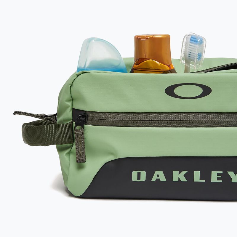Kozmetikai táska Oakley Roadsurfer Beauty Case 3 l new jade 4