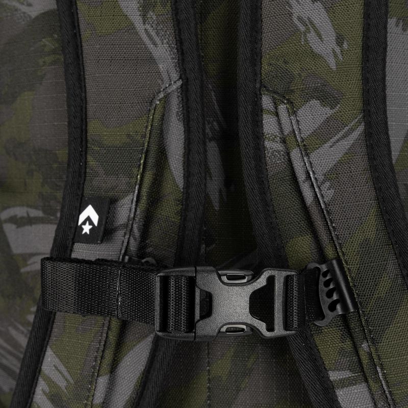 Hátizsák Converse Camo Utility paint camo/cave green 7