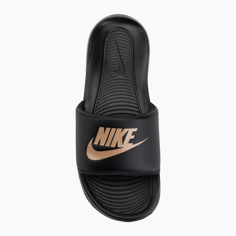 Női papucsok Nike Victori One Slide black/black/metallic red bronze 5