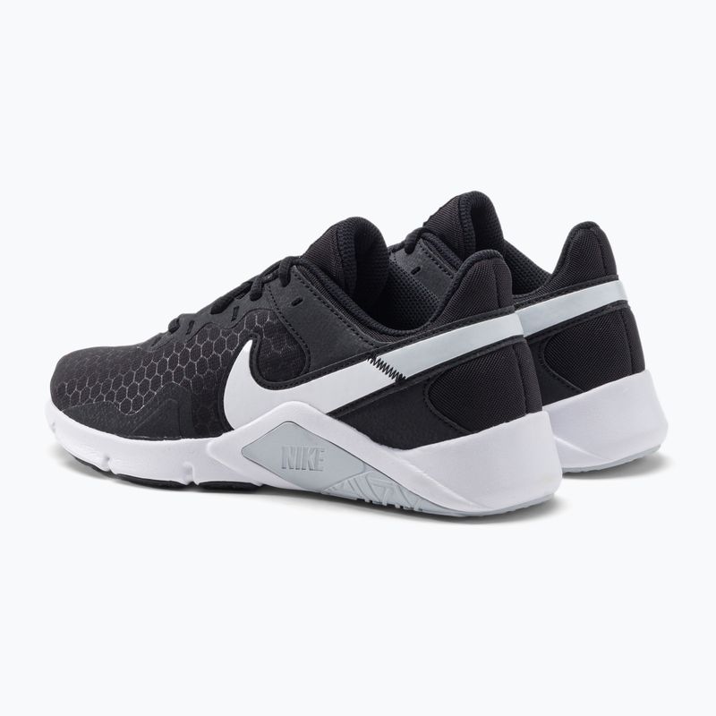 Nike Legend Essential 2 női edzőcipő fekete CQ9545-001 3