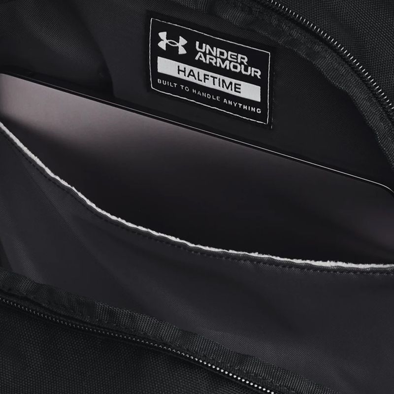 Under Armour Halftime trekking hátizsák fekete 1362365 4