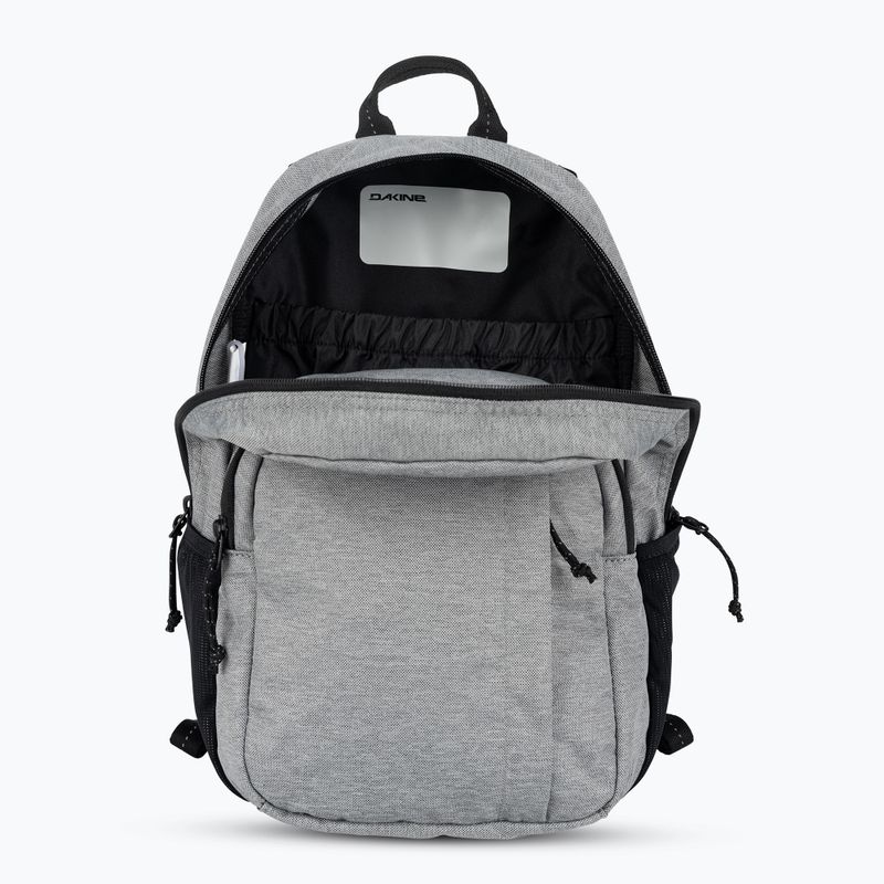 Dakine Campus S 18 l városi hátizsák szürke D10003793 4