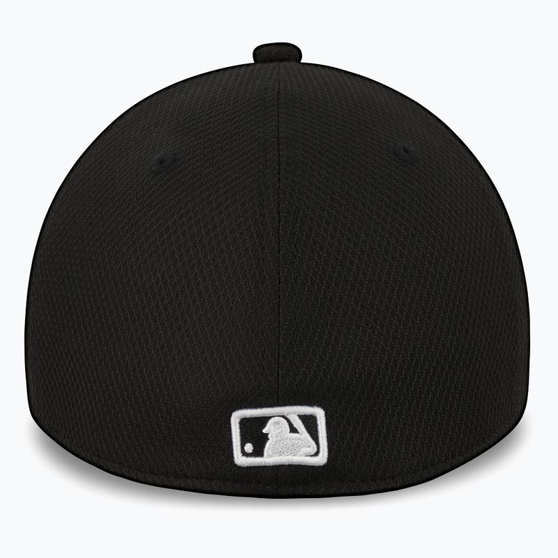 New Era Diamond Essential 39Thirty New York Yankees baseball sapka fekete 4