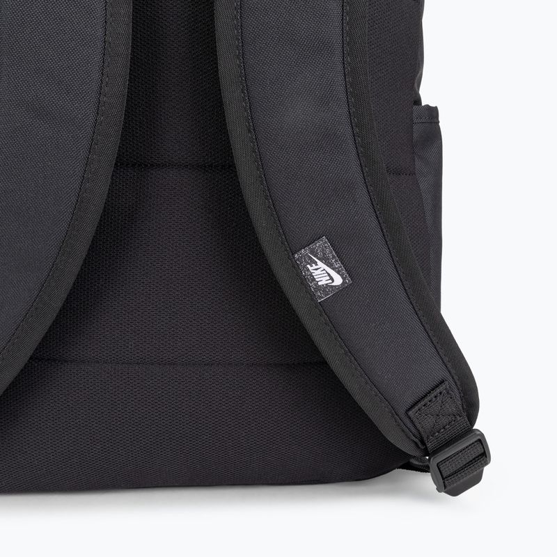 Nike Elemental hátizsák 21 l fekete/fekete/fehér 5