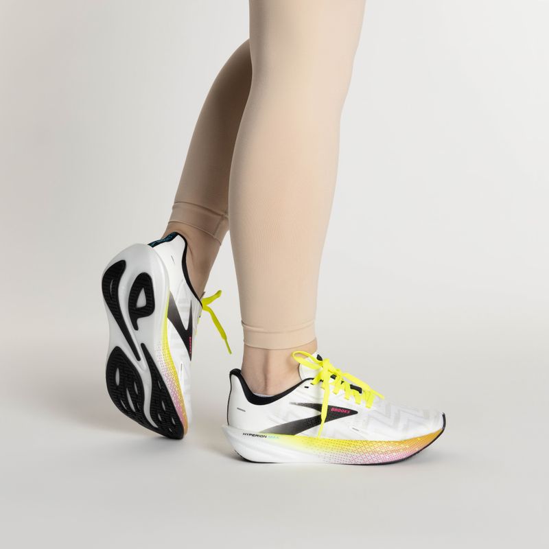női futócipő  Brooks Hyperion Max white/black/nightlife 2