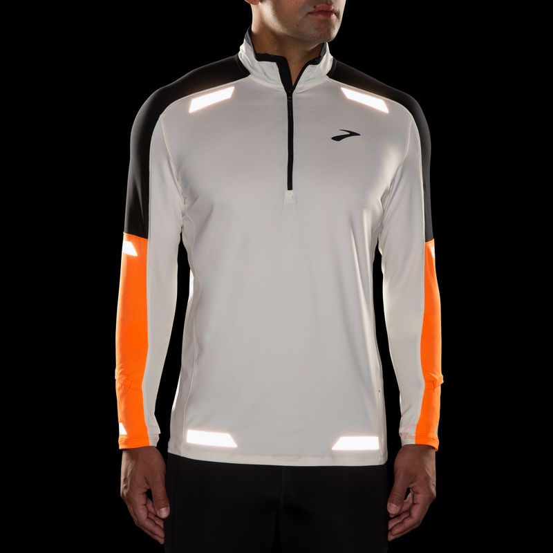 Férfi futópulóver Brooks Run Visible 1/2 Zip 2.0 ecru/fluoro flash/black 4