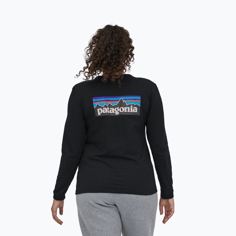 Női Patagonia P-6 Logo felelősségteljes póló fekete 2