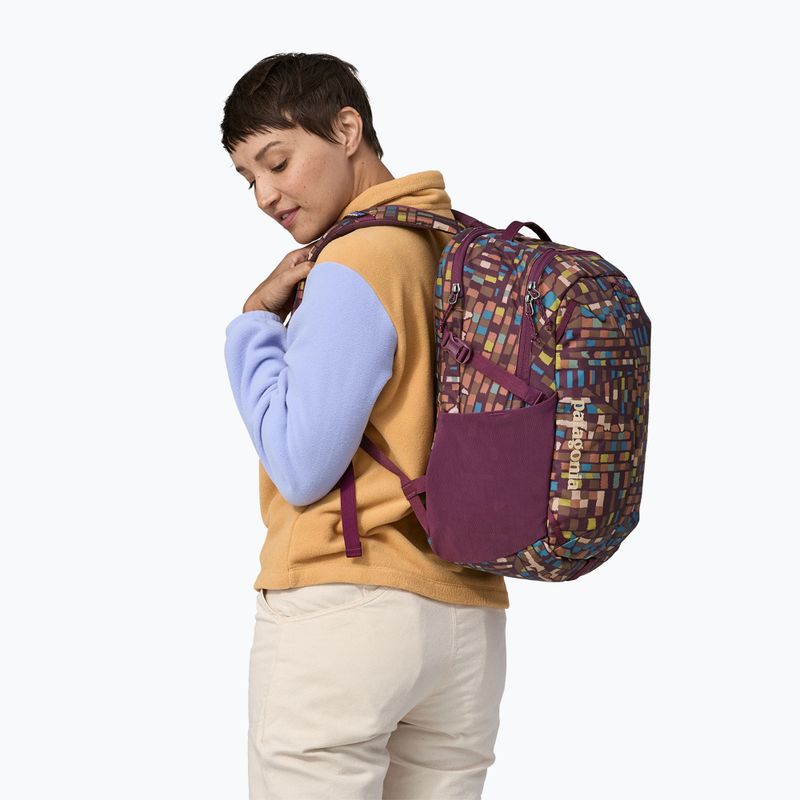 Patagonia Refugio Day Pack 26 l fitz roy patchwork/night plum túra hátizsák 4
