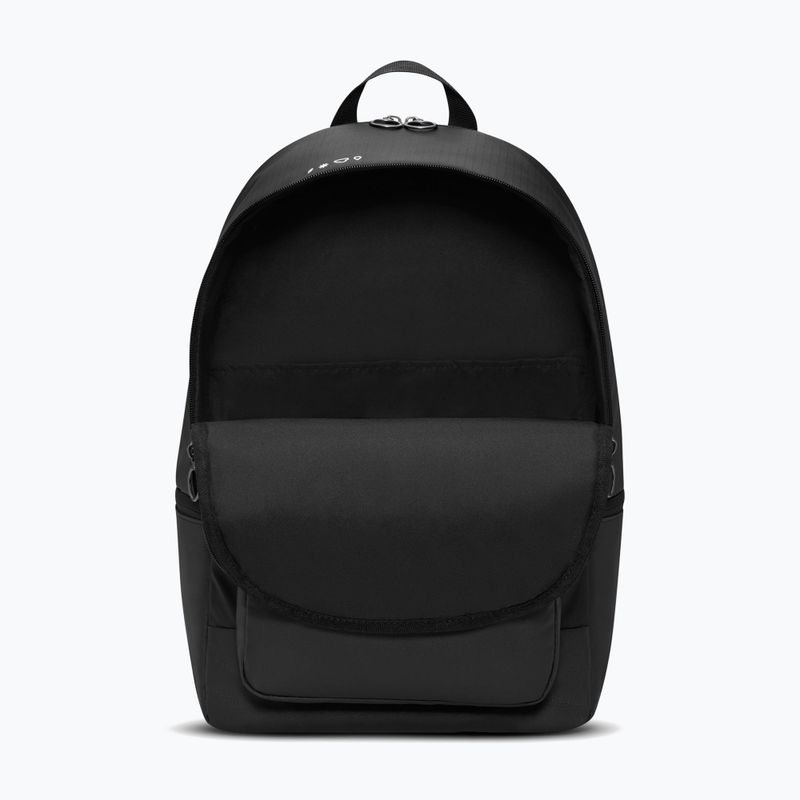 Városi hátizsák Nike Heritage 23 l black/black/smoke grey 4