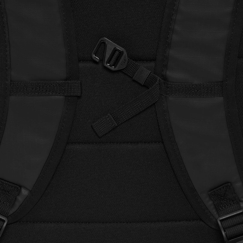 Városi hátizsák Nike Heritage 23 l black/black/smoke grey 7