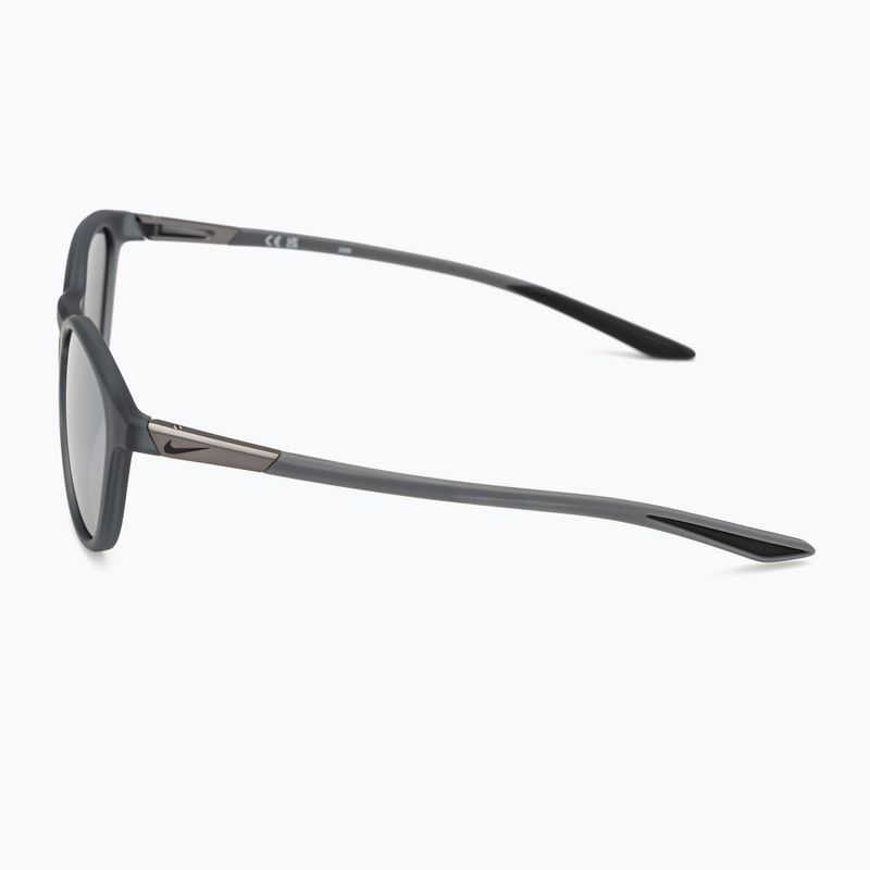 Napszemüveg Nike Evolution matte dark grey/silver flash 4