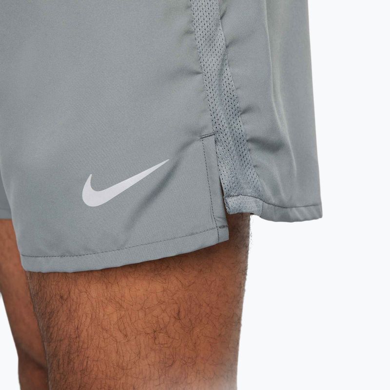 Férfi rövidnadrág Nike Dri-Fit Challenger 7" Brief-Lined smoke grey/smoke grey/black 6