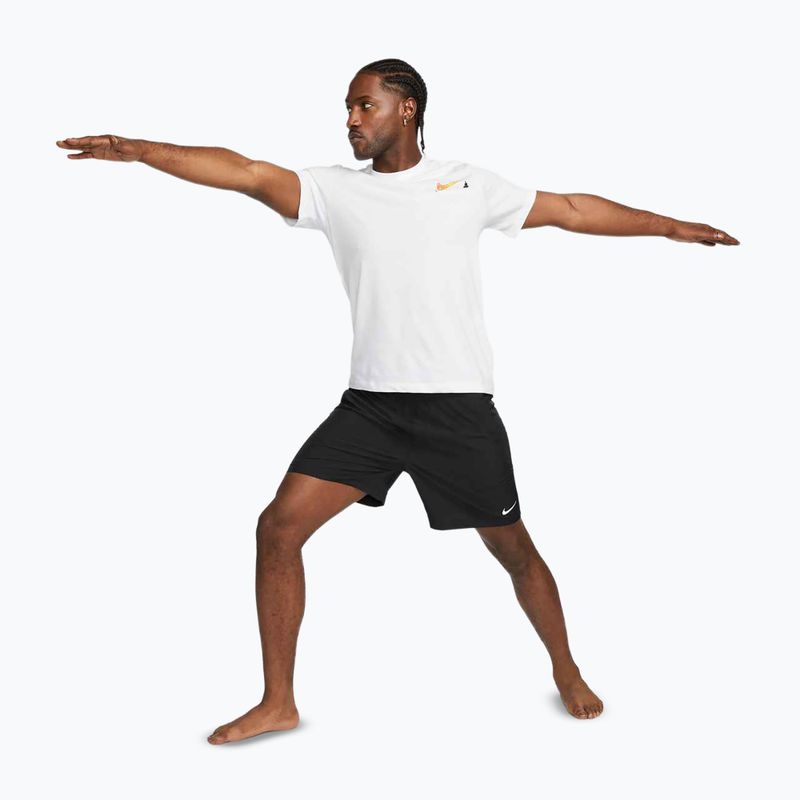 Férfi futó rövidnadrág Nike Form Dri-FIT 7" Unlined Versatile black/white 2