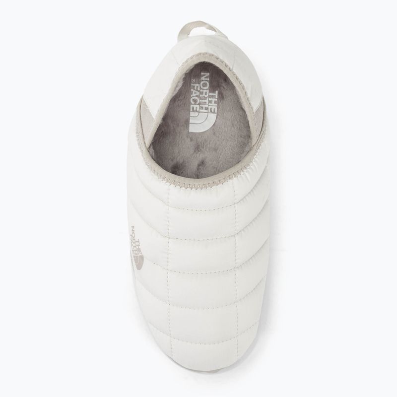 Női papucs The North Face Thermoball Traction Mule V gardenia white/silvergrey 5