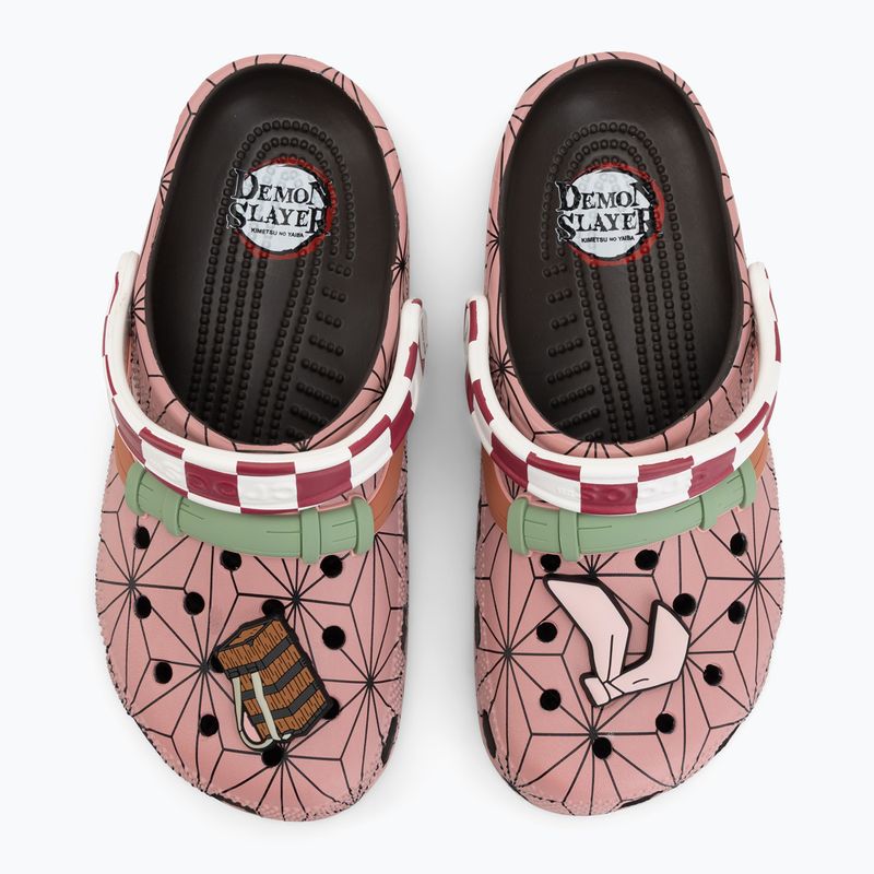 Papucsok Crocs Classic Demon Slayer espresso 6