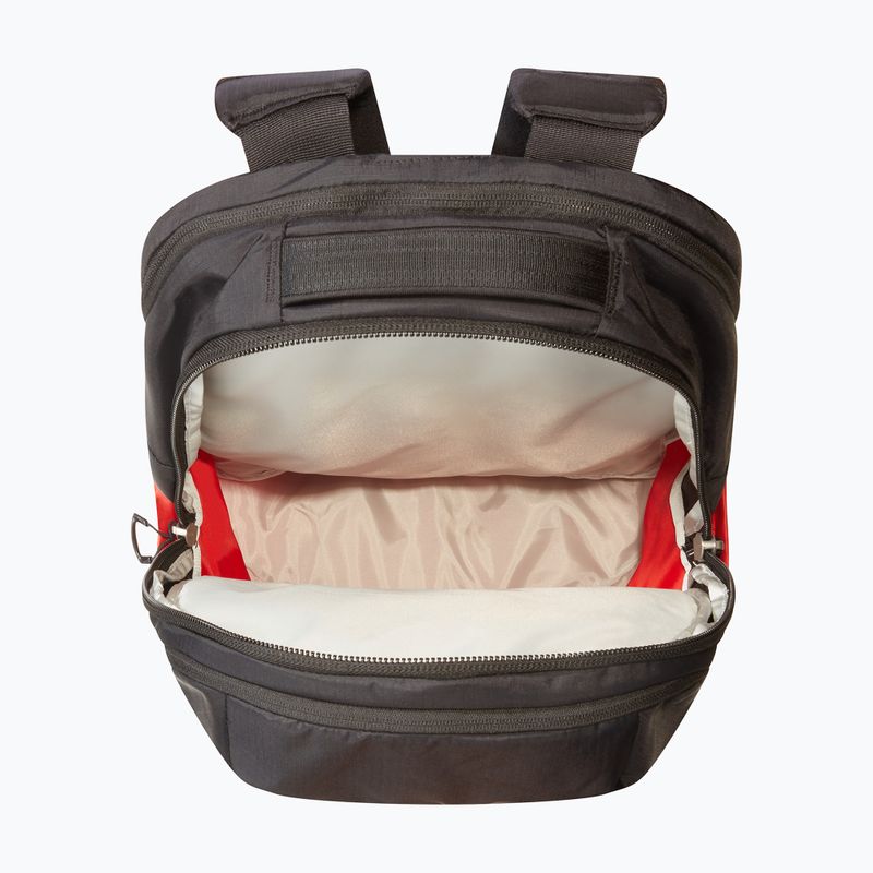The North Face Borealis 28 l tüzes piros dip dye nagyméretű nyomtatás/fekete túra hátizsák 4