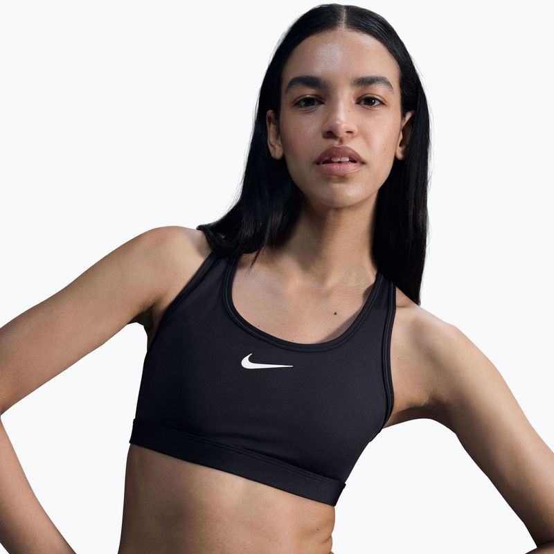 Nike Swoosh Medium Support edzőmelltartó fekete/fehér 4