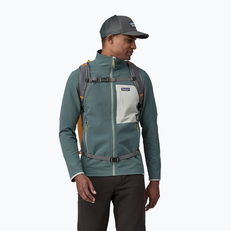 Túrahátizsák Patagonia Disperser Roll Top Pack 40 l golden caramel 4