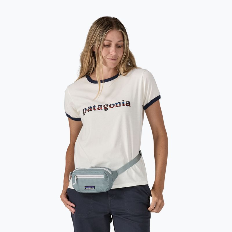 Patagonia Ultrakönnyű Black Hole Mini Hip Pack 1 l termál kék vesetáska 2