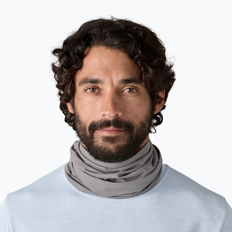 Kémény Patagonia Sun Mask forever grey 2