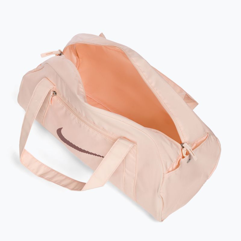 Tréning táska Nike Gym Club 24 l guava ice/guava ice/night maroon 5