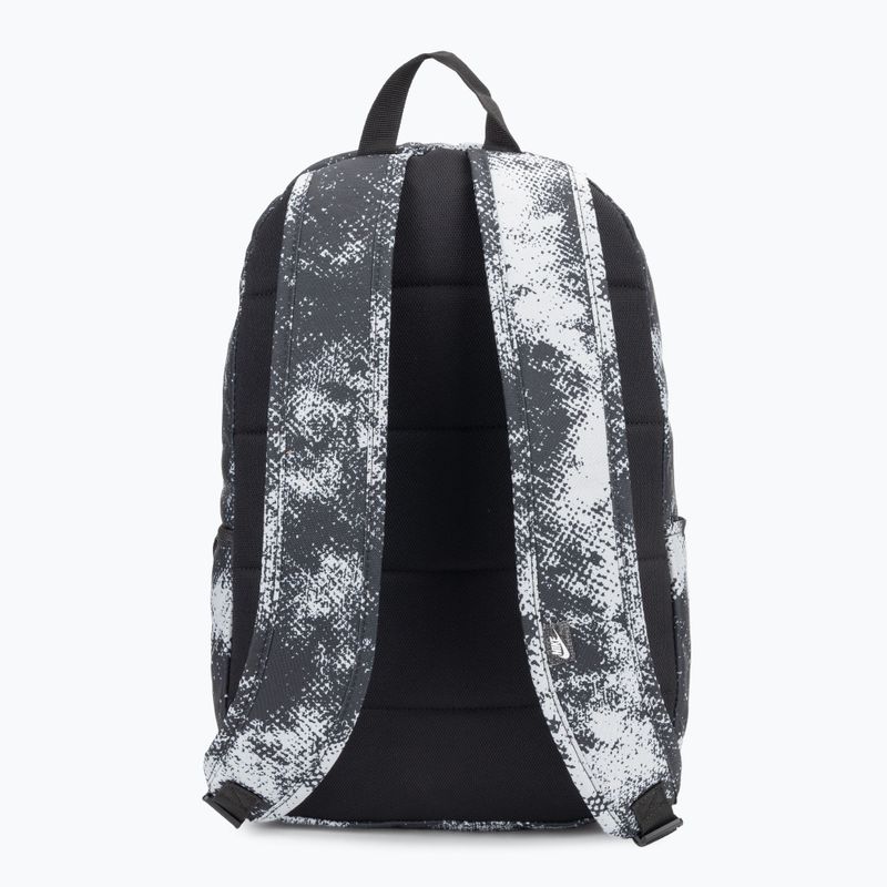 Nike Heritage 25 l hátizsák fehér/fekete/summit fehér 3