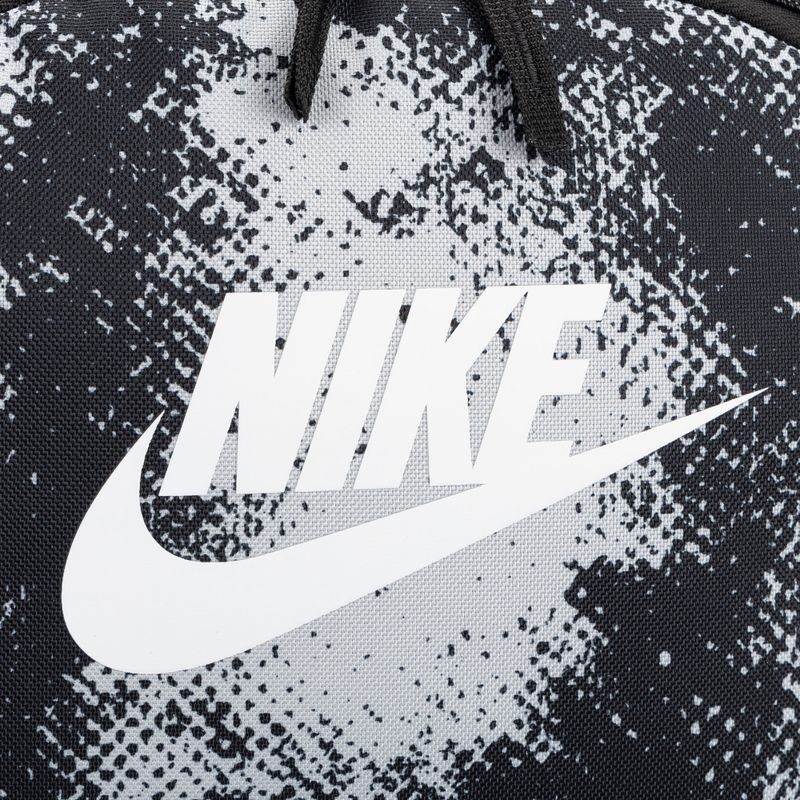 Nike Heritage 25 l hátizsák fehér/fekete/summit fehér 4