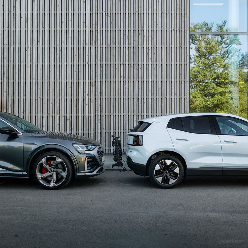 Thule OutPace 2Bike vonóhorogtartó fekete 13