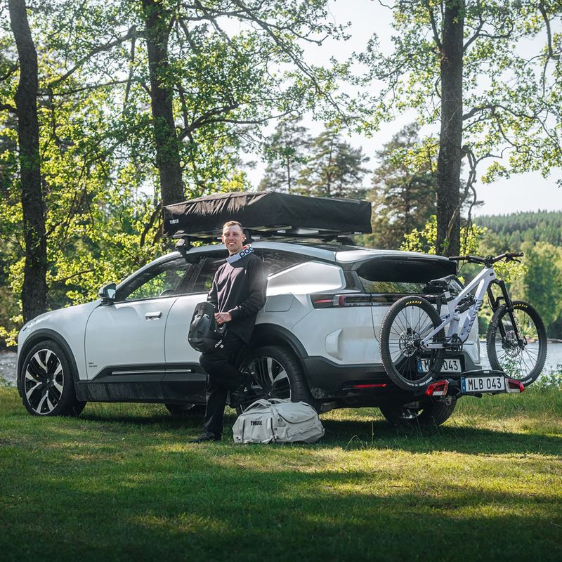 Kerékpártartó vonóhorogra Thule VeloLite 3Bike black 8