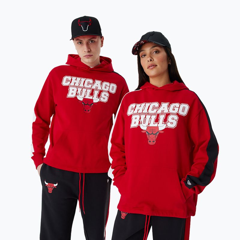 Férfi New Era NBA NBA Large Graphic OS Hoody Chicago Bulls pulóver piros 8