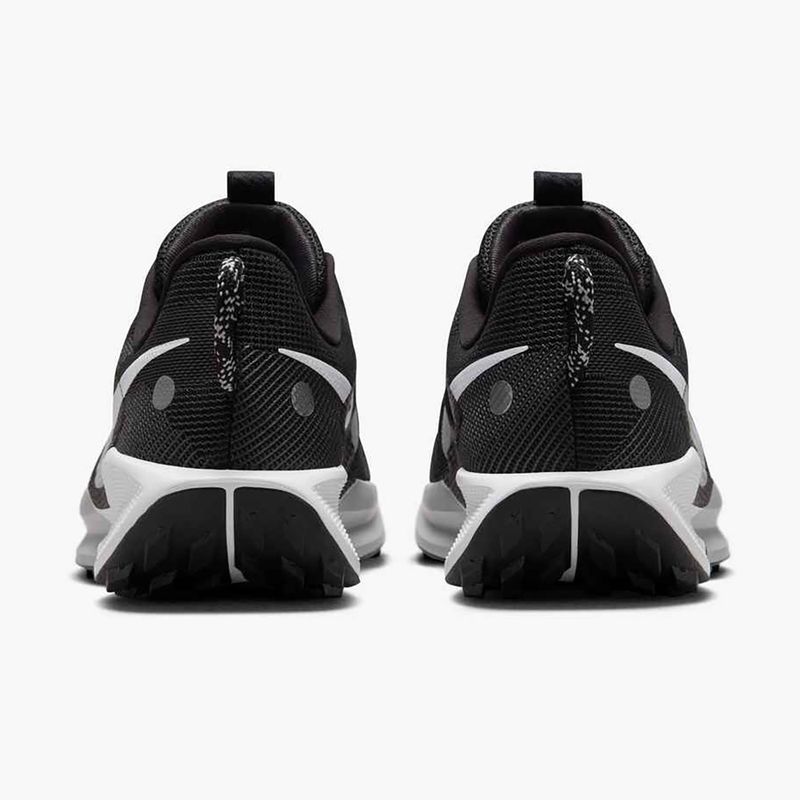 Nike Pegasus Trail 5 női futócipő fekete / fehér / antracit / farkas szürke 4