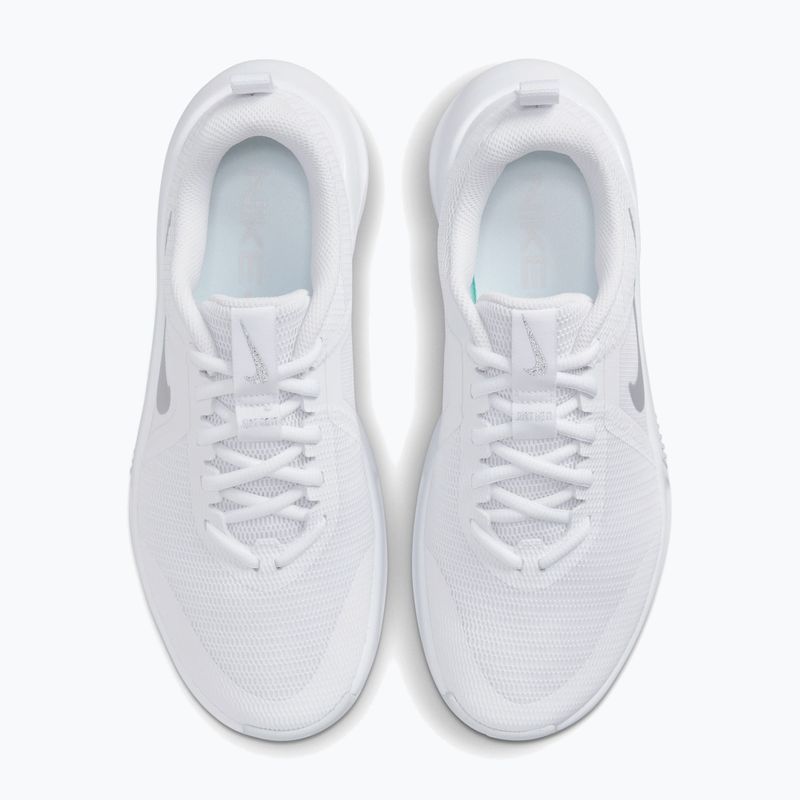 Női edzőcipő Nike MC Trainer 3 white/photon dust/metallic platinum 5