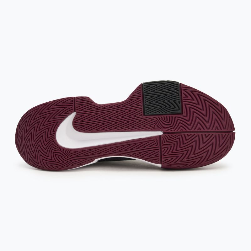 Férfi teniszcipő Nike GP Challenge Pro dark smoke grey/ black/ photon dust/ sangria 4